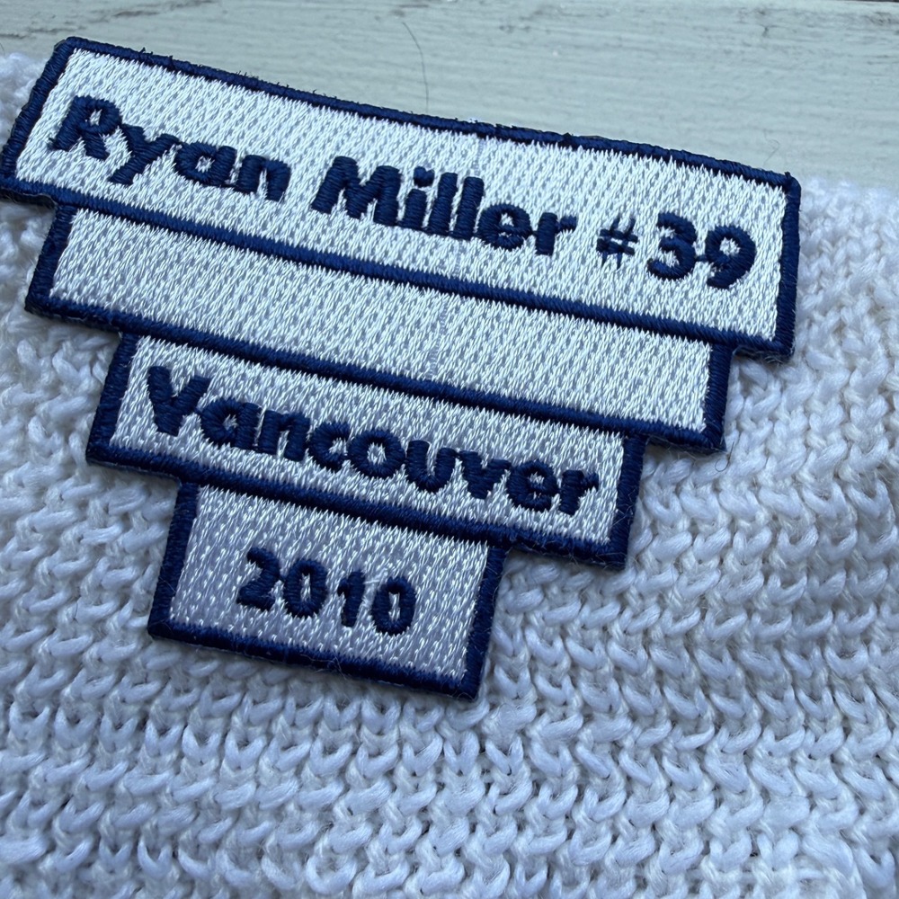 Ryan Miller #39 Vancouver 2010 Buffalo Sabres Steadfast Hockey Goalie Toque Hat - Picture 4 of 8